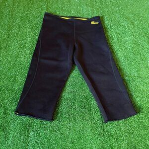 Hot Shapers Women's Neotex Thermal Neoprene Black Athletic Capri Pants Size S
